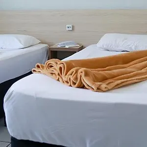  Hotel Renata